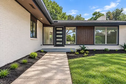 13924 Tanglewood Pl, Farmers Branch, TX 75234