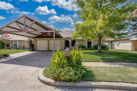 1145 W Hills Ter, Saginaw, TX 76179