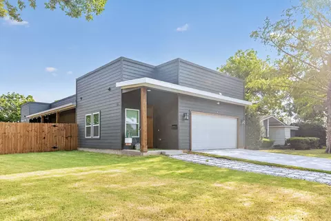 2646 Greenhurst Dr, Farmers Branch, TX 75234