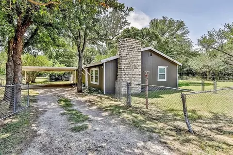3009 Tanglewood Dr, Granbury, TX 76048