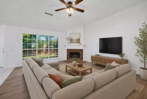 Living - 1119 Marshall Dr, Euless, TX 76039 photo 1 of 6