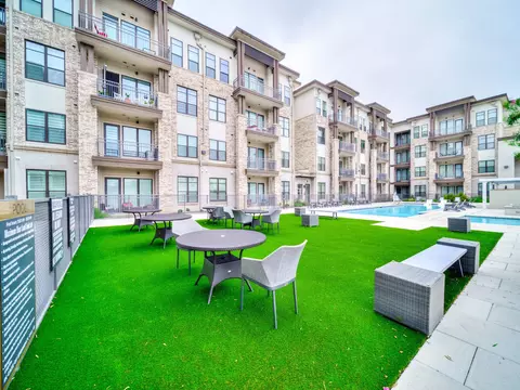 2700 Old Denton Rd #3352, Carrollton, TX 75007