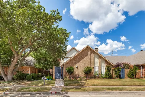 605 Woodway Ln, Richardson, TX 75081