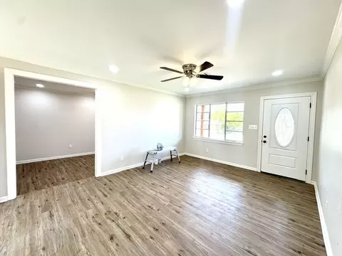 Living - 611 Weston St, Minden, LA 71055 photo 1 of 1