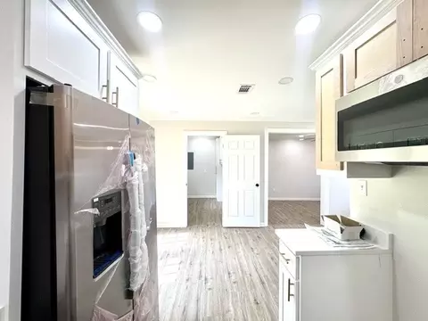Kitchen - 611 Weston St, Minden, LA 71055 photo 2 of 6