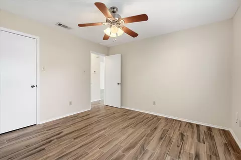 Bedroom - 114 Glade Shadow Dr, Euless, TX 76039 photo 1 of 4