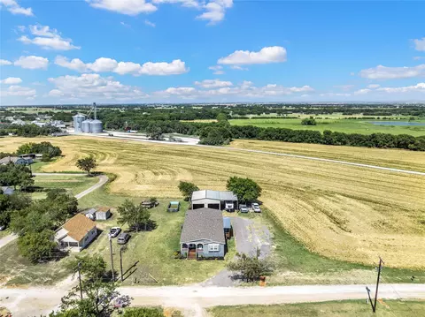 View/Area - 602 S 3rd St, Abbott, TX 76621 photo 2 of 8