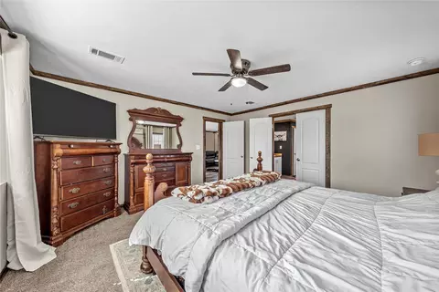 Bedroom - 602 S 3rd St, Abbott, TX 76621 photo 2 of 4
