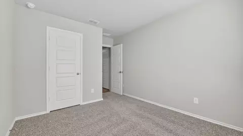 Bedroom - 118 Pinehurst Dr, Boyd, TX 76023 photo 7 of 9