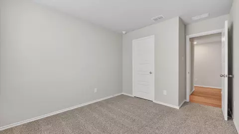Bedroom - 118 Pinehurst Dr, Boyd, TX 76023 photo 9 of 9