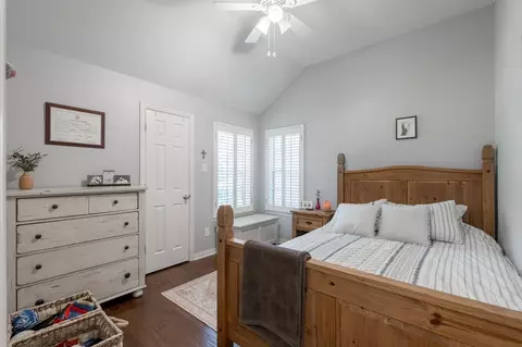 Bedroom - 320 Andre Dr, Irving, TX 75063 photo 1 of 5