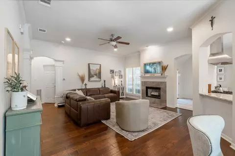 Other - 320 Andre Dr, Irving, TX 75063 photo 1 of 6