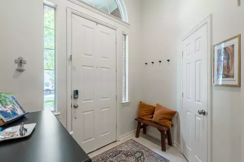 Entry Way - 320 Andre Dr, Irving, TX 75063 photo 1 of 3