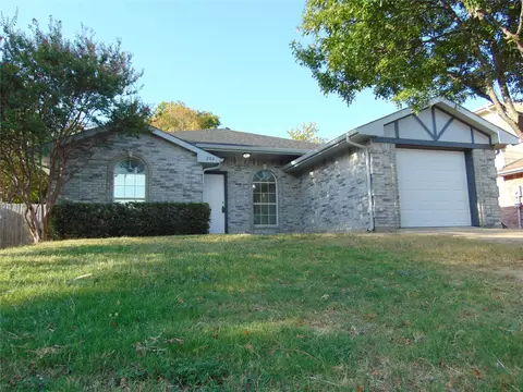 206 Mazatlan Ave, Dallas, TX 75232