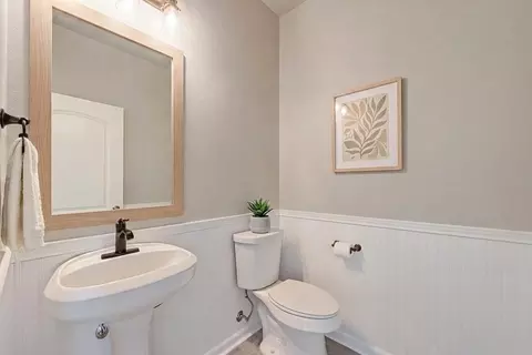 Bath - 1802 Douglas St, Howe, TX 75459 photo 2 of 3