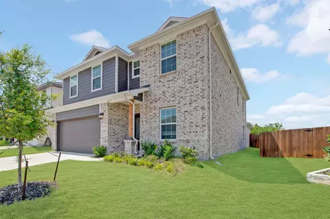 2123 Milligan St, Forney, TX 75126