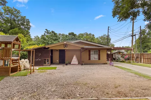 2802 Gooch St, Dallas, TX 75241