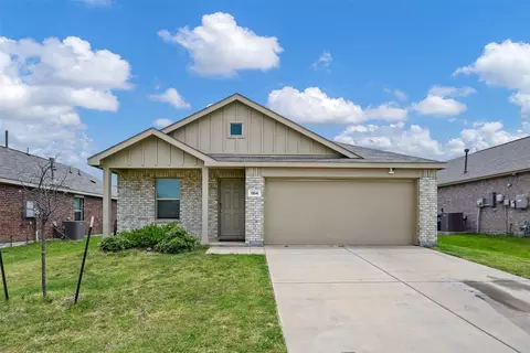 1104 Crestview Dr, Hutchins, TX 75141