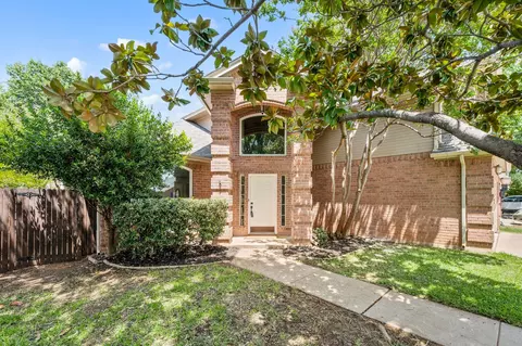 9045 Tyne Trl, Fort Worth, TX 76118