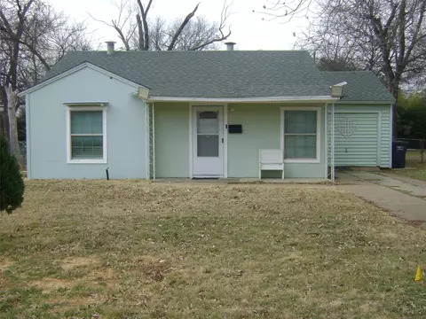 5036 Cedar Hill Rd, Fort Worth, TX 76116