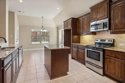 3413 Cedar Ln, Melissa, TX 75454
