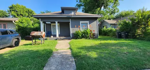 1320 Elmwood Ave, Fort Worth, TX 76104