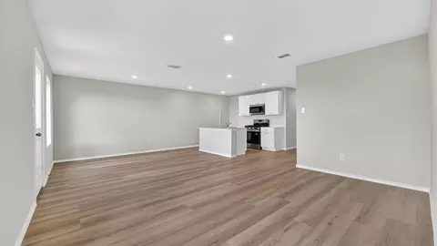 Living - 176 Pinehurst Dr, Boyd, TX 76023 photo 1 of 6