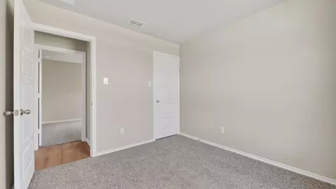 Bedroom - 176 Pinehurst Dr, Boyd, TX 76023 photo 3 of 6