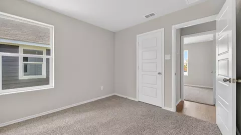 Bedroom - 176 Pinehurst Dr, Boyd, TX 76023 photo 6 of 6
