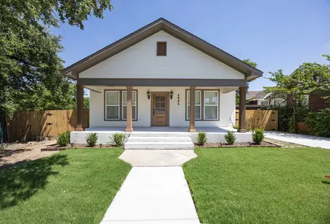 1321 E Magnolia Ave, Fort Worth, TX 76104