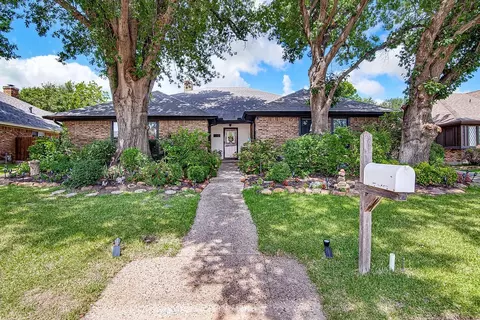 3402 Archway Ct, Arlington, TX 76016