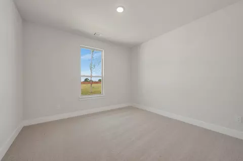 Bedroom - 1732 Nesting Robin Ln, Krum, TX 76249 photo 5 of 8
