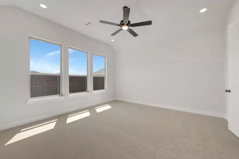 Bedroom - 1732 Nesting Robin Ln, Krum, TX 76249 photo 4 of 8