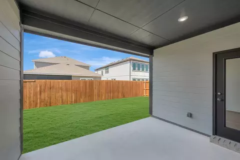 Exterior - 1725 Willow Patch Dr, Krum, TX 76249 photo 3 of 3
