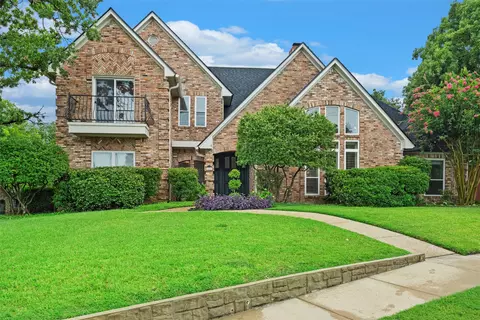 6512 Shorewood Dr, Arlington, TX 76016