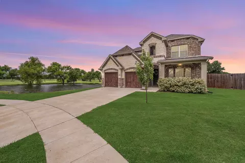 2304 Llano Dr, Royse City, TX 75189