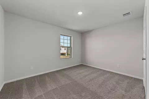Bedroom - 555 Brookside Dr, Van Alstyne, TX 75495 photo 10 of 11