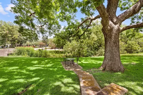416 Brook Ln, Mckinney, TX 75069