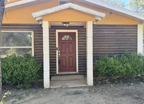 6904 Clover Leaf Dr, Brownwood, TX 76801