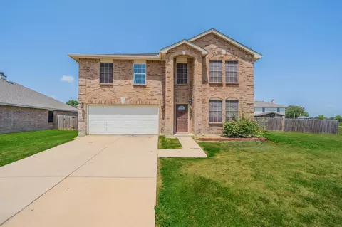 1308 Krista Dr, Burleson, TX 76028