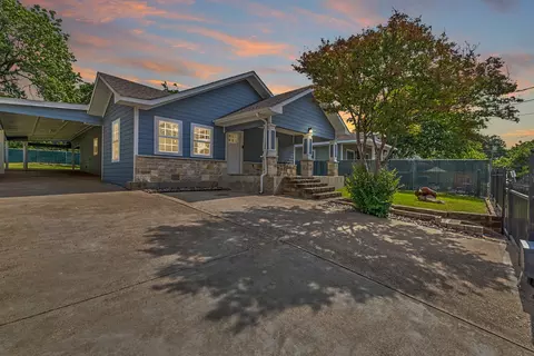 813 Brooks Ave, Dallas, TX 75208
