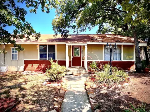 706 Early Blvd, Early, TX 76802