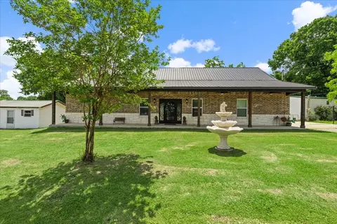 1026 S 28th St, Corsicana, TX 75110