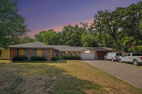 737 Judy Ln, Seagoville, TX 75159