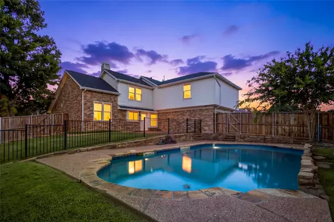 2060 Briarcliff Rd, Lewisville, TX 75067