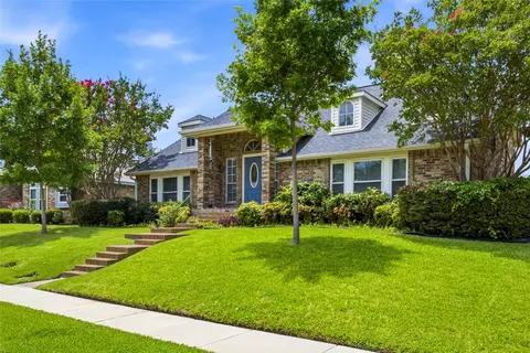 2060 Briarcliff Rd, Lewisville, TX 75067