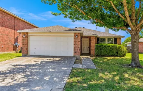 5160 Gold Basin Rd, Fort Worth, TX 76179