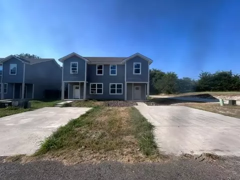 533-535 E Ball St, Tom Bean, TX 75489