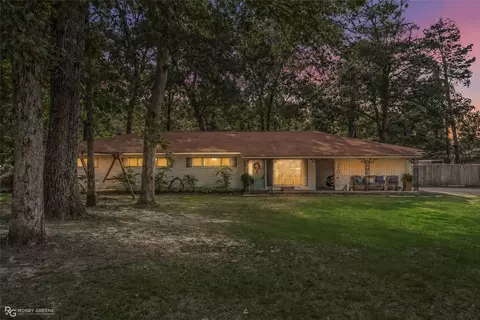Exterior - 284 Chrislo Dr, Minden, LA 71055 photo 2 of 11
