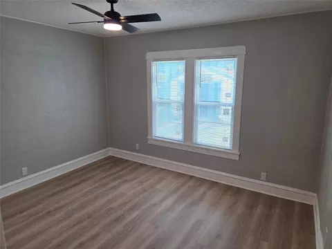 Bedroom - 1548 Mckenzie Ave, Waco, TX 76708 photo 2 of 3